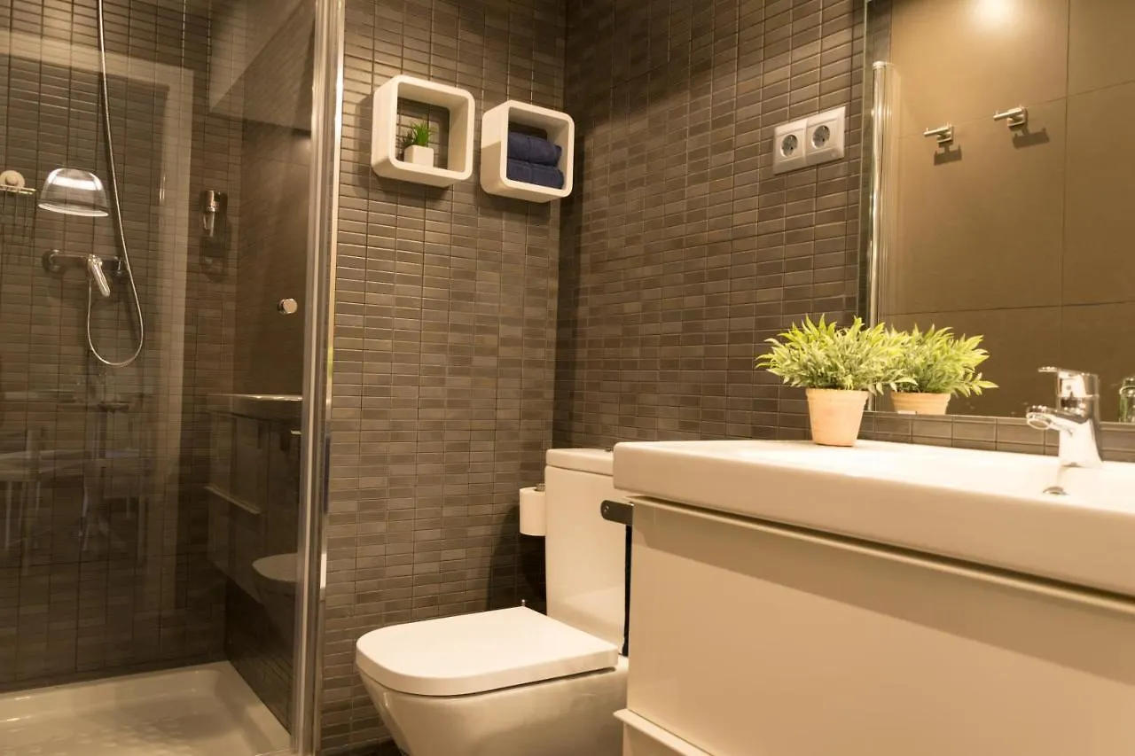 Apartmán Living4Malaga Centro Historico Y Playa 0*,  Španělsko